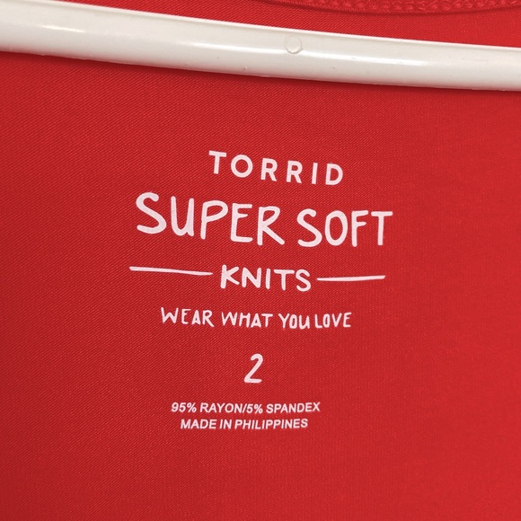 Torrid Super Soft Lightweight Top - Sizes 2X & 3X - Picture 11 of 14